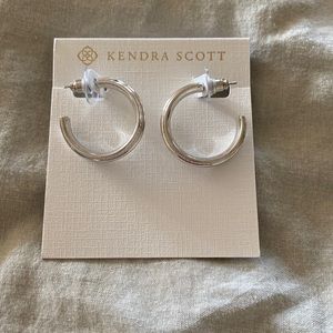 Kendra Scott hooped earrings